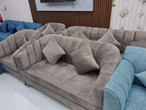 FOR SALE READYMADE SOFA