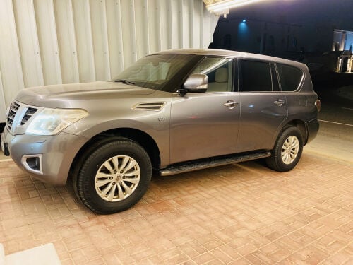 Nisan patrol 2015 model 