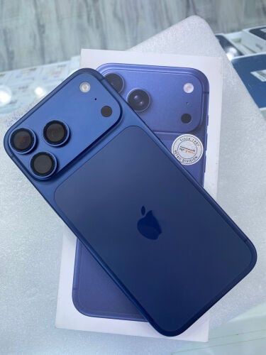 iPhone 17 promax 1TB Deep Blue 