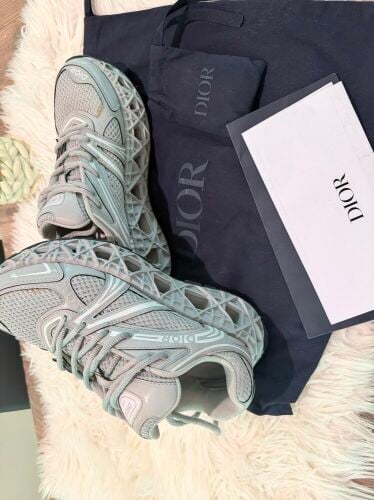 Dior B35 NXXT sneakers in grey tech