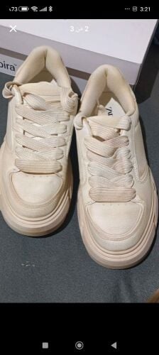 2 shoes very good condition