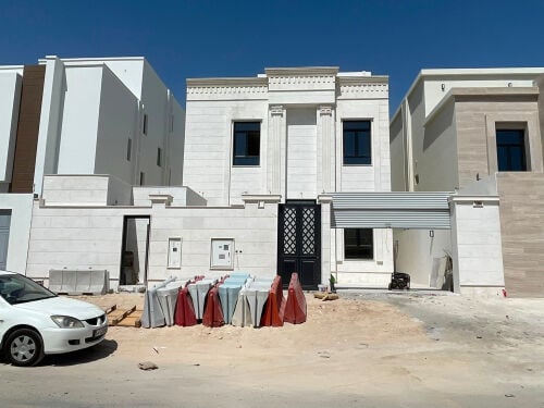 الثمامة القديمة للبيع فيلا جديدة