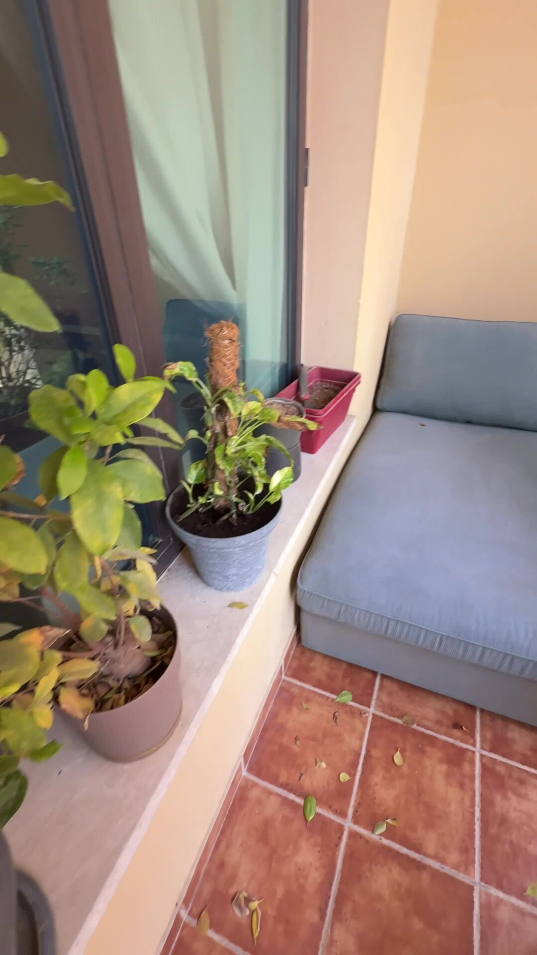 balcony furniture 