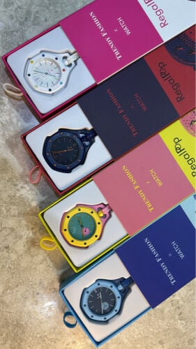 Pop Royal - Swatch