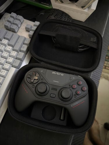Astro C40 PS4/PC wired controller 