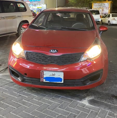 Kia Rio 2015 (1 year estimara)