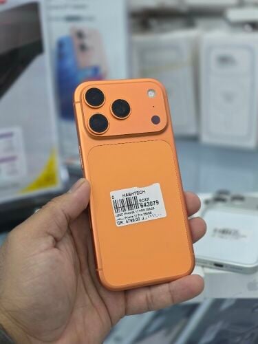 APPLE IPHONE 17 PRO 256GB USED
