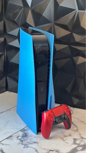 Ps5 cd version with one controller 