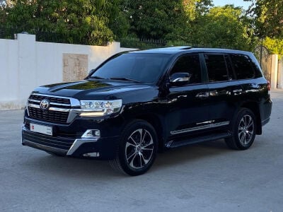 buying Toyota Land Cruiser 