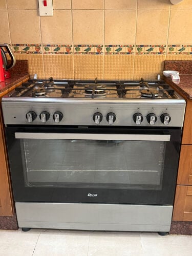Gas Stove with Electric Oven