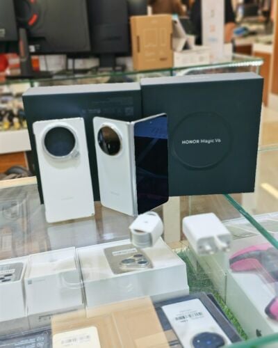 HONOR MAGIC V6