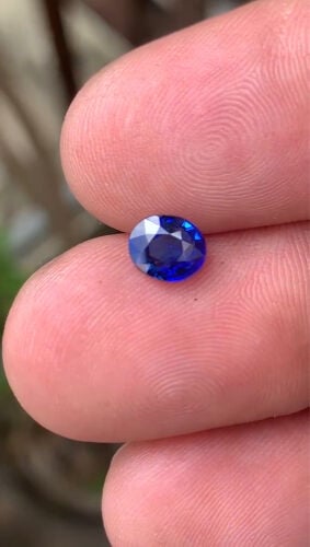 Sri Lanka Blue sapphire 