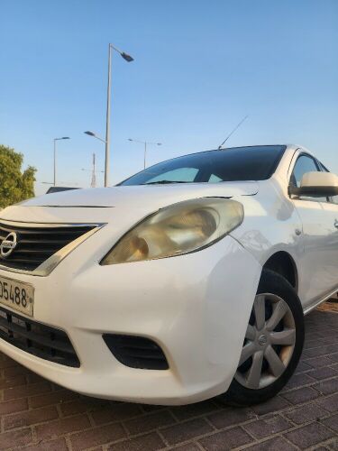 Nissan sunny
