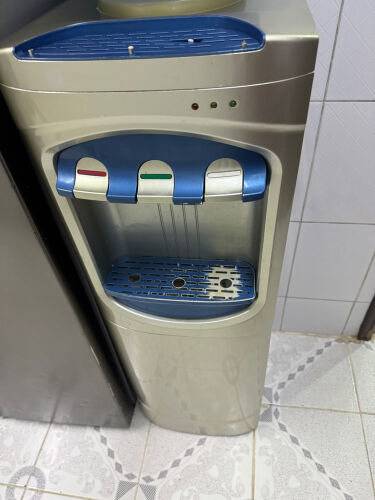water dispenser 