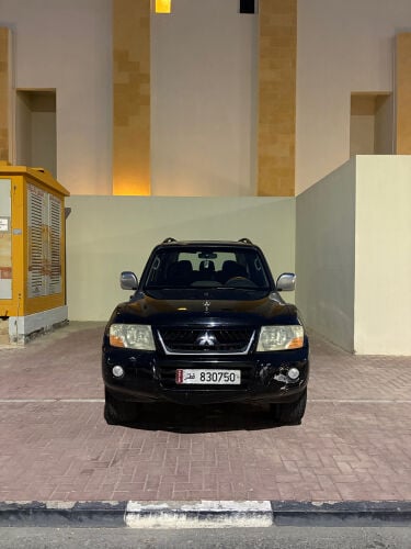 Mitsubishi pajero 3.8 full option