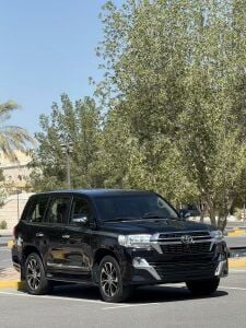 Land Cruiser VXR V8 5.7 Black