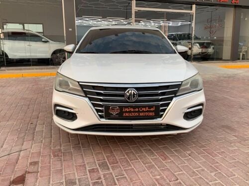 MG 5 Automatic Sedan