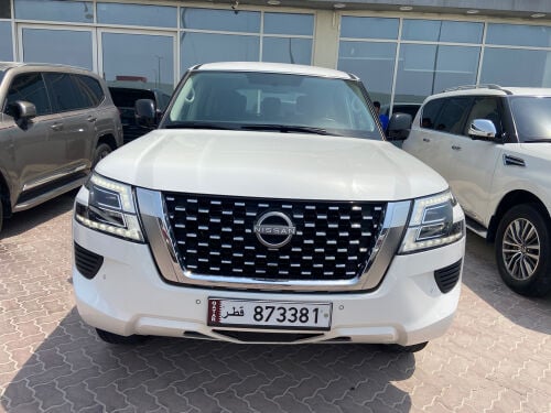 Nissan XE 2022 White 