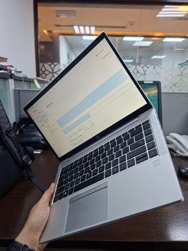 HP EliteBook 845 G7 AMD rayzan 5pro
