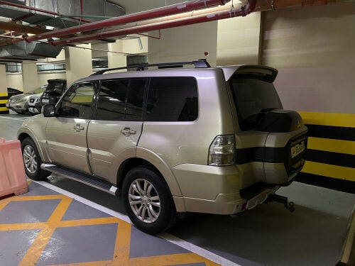 2015 Mitsubishis Pajero  3.8 V6 4WD