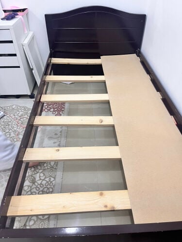 bed for one person 