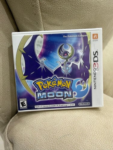 Pokemon moon (Sealed)