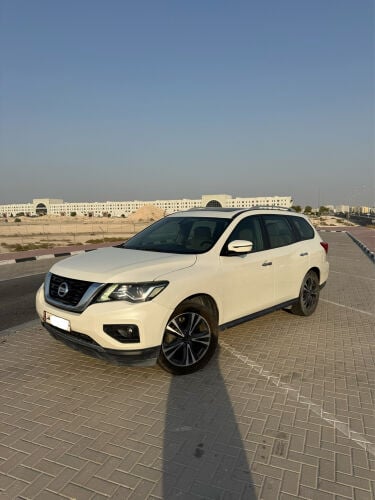 nissan pathfinder SL 