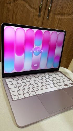 ماك نيو لاب توب 