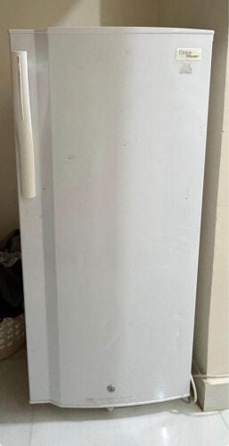 refrigerator 