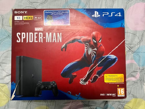 ps4 slim 