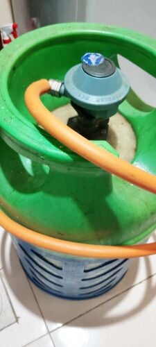 Gas cylinder