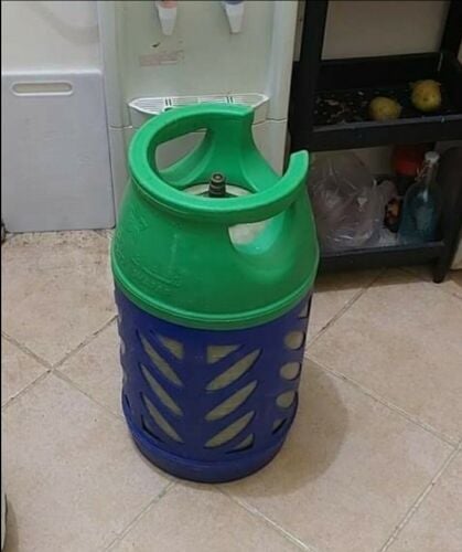 gas cylinder