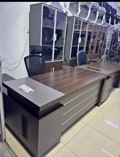 office sat/ metting tabel