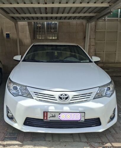 Well-maintained Toyota Camry 2014 in excellent condition. 
