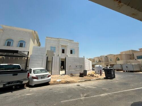 ام عبيرية_للبيع فيلا 443م شارعين