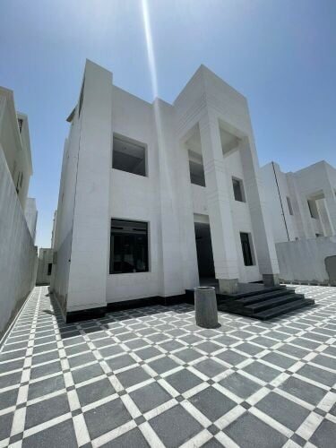 الوكيرـ للبيع2فيلا جديدة 450م
