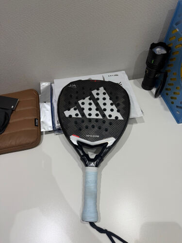  padel rocket  Adidas 