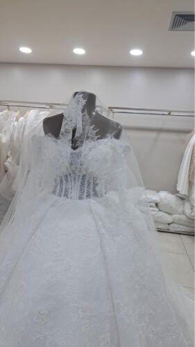 wedding dress