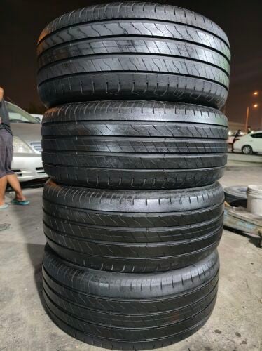 275/50/21  للبيع