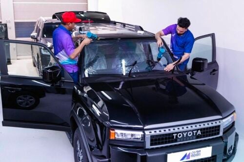 We provide professional car tinting