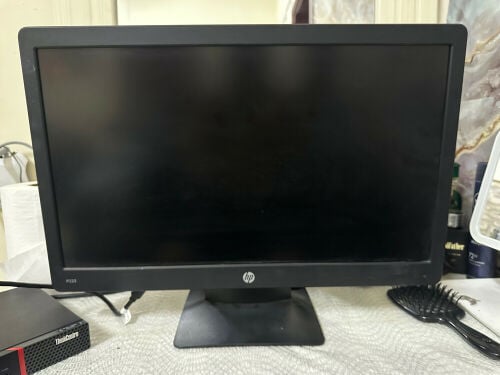 HP monitor 20”