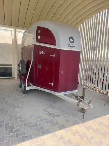 عربة خيل