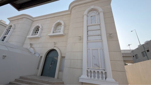 للايجار فيلا الغرافه مكيفه 