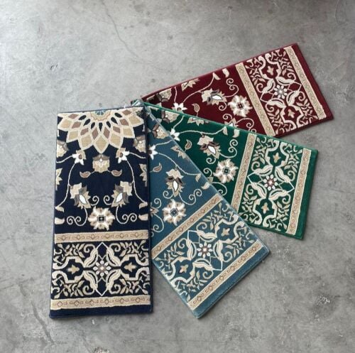 Mosque carpet, prayer carpet