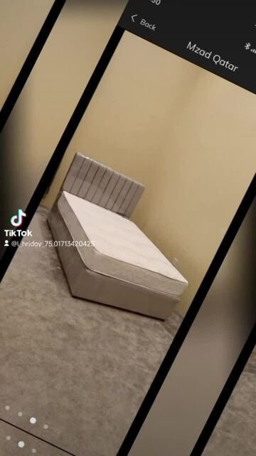 نحن نبيع جميع أنواع الأثاث الجديد