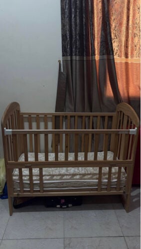 baby’s bed 