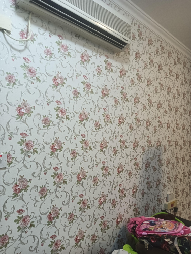 Wallpaper fixing and paintin.work