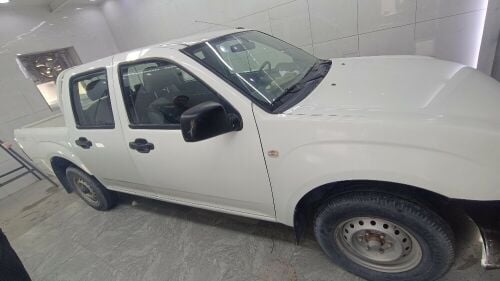 ISUZU PICKUP 2010 DIESEL
