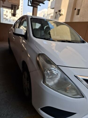 Nissan SUNNY 2015 model