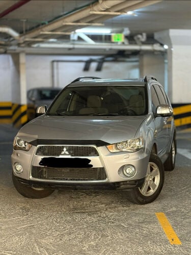Mitsubishi Outlander V4  